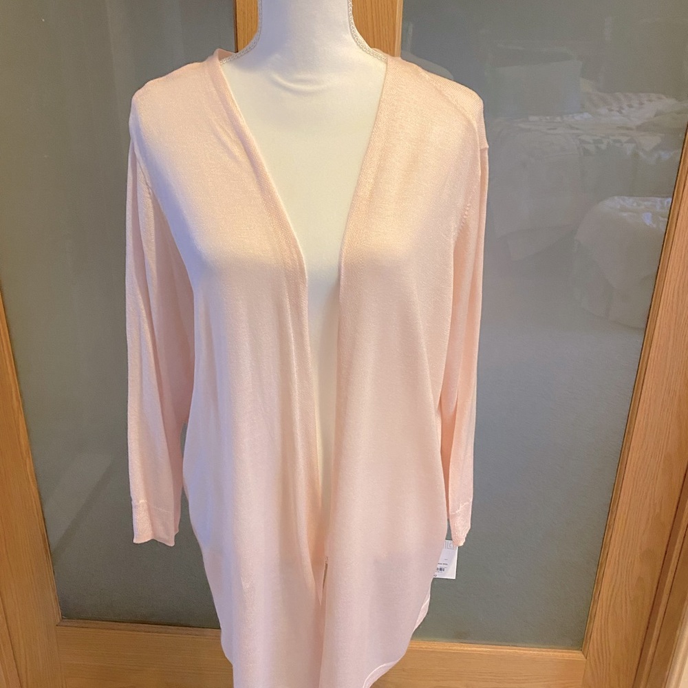 Liz Claiborne soft pink sweater